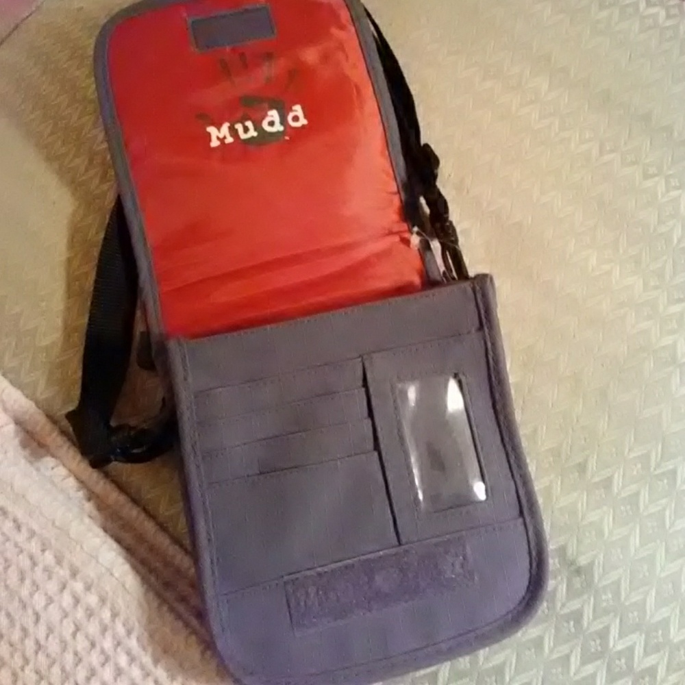 MUDD BAG! - Picture 7 of 8